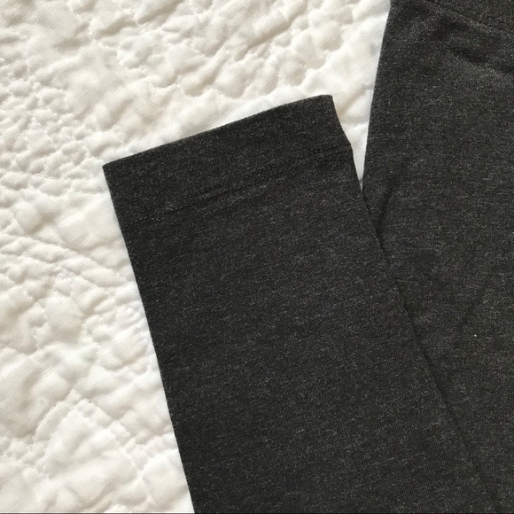Lou & Grey/LOFT charcoal leggings - Picture 2 of 4